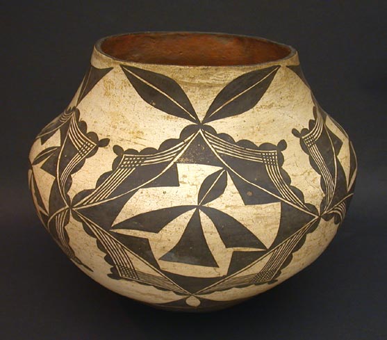 Laguna Pueblo Jar, Southwest Native American Art