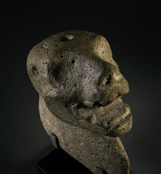 Maya Stone Hacha in the form of a Jaguar Head 7